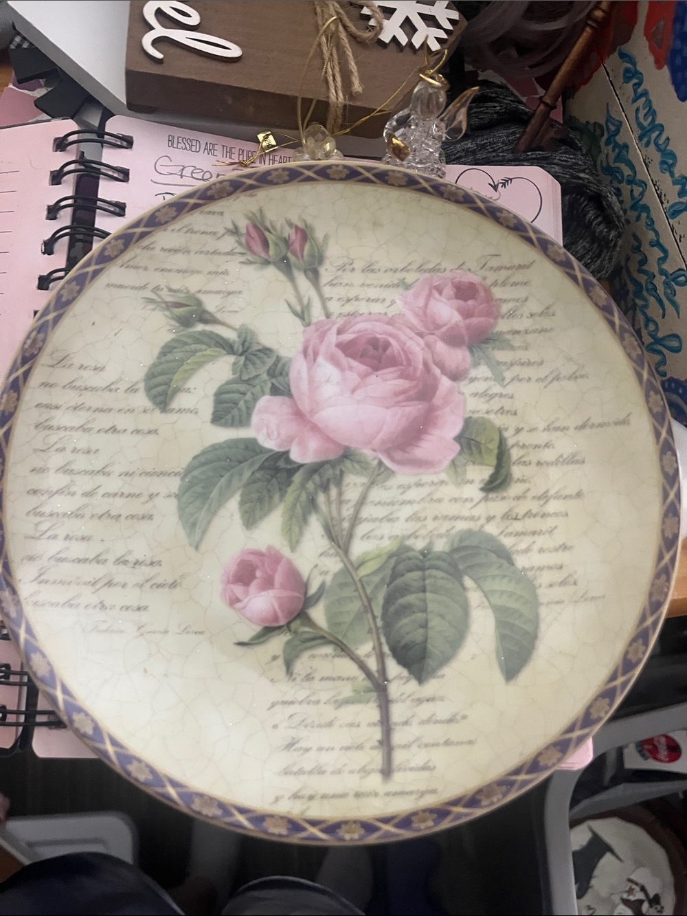 Vintage-Inspired Pink Rose Decorative Wall Plate